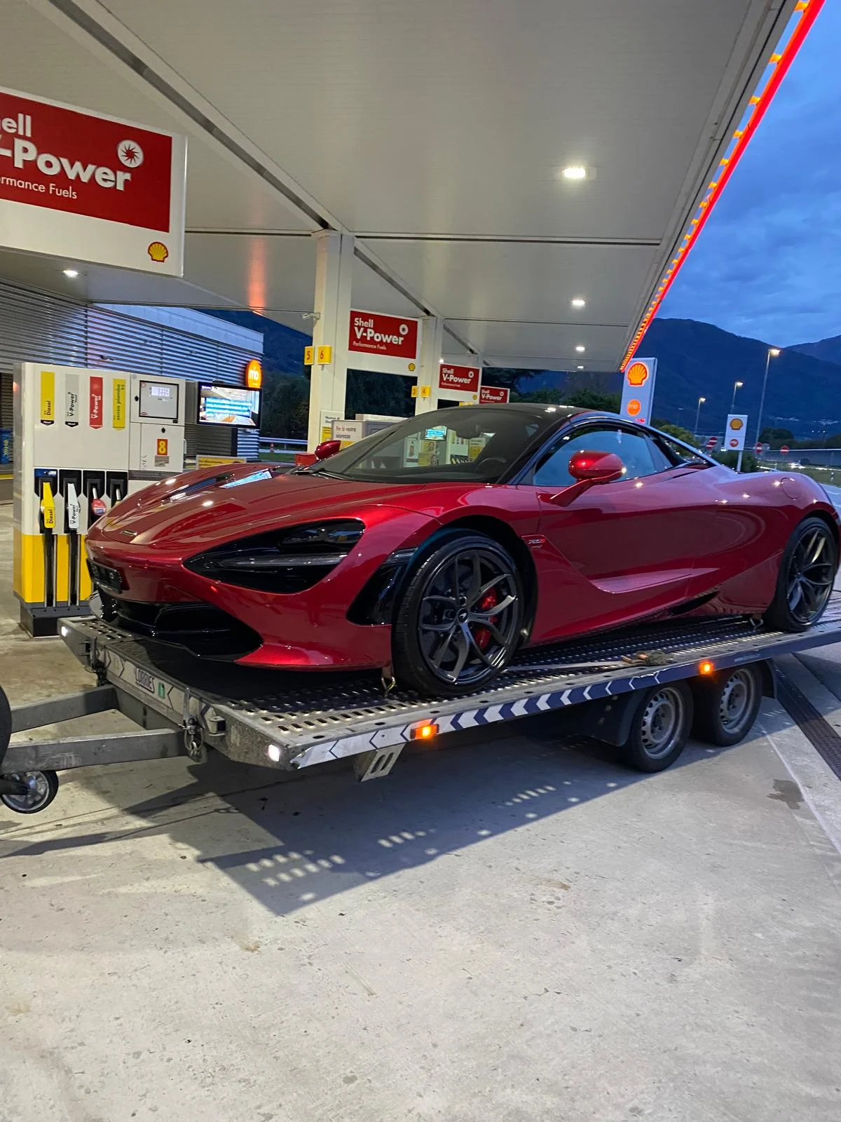 Lamborghini Aventador laterale