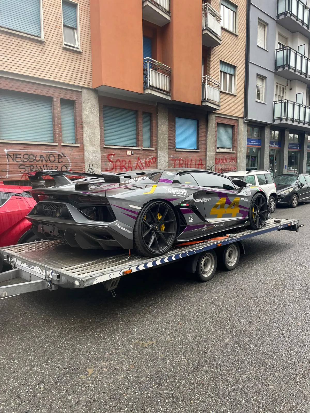 Servizio trasporto veicoli