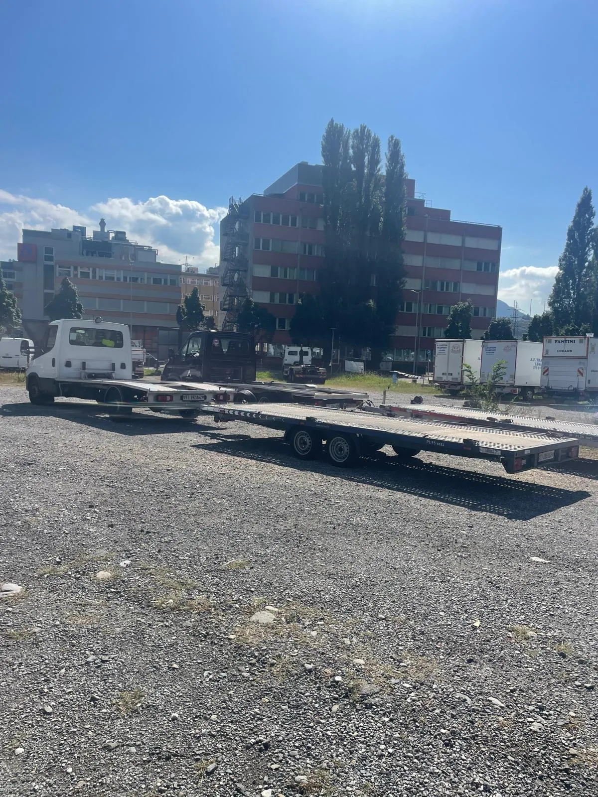 Carrello autoveicoli TicinoTransport